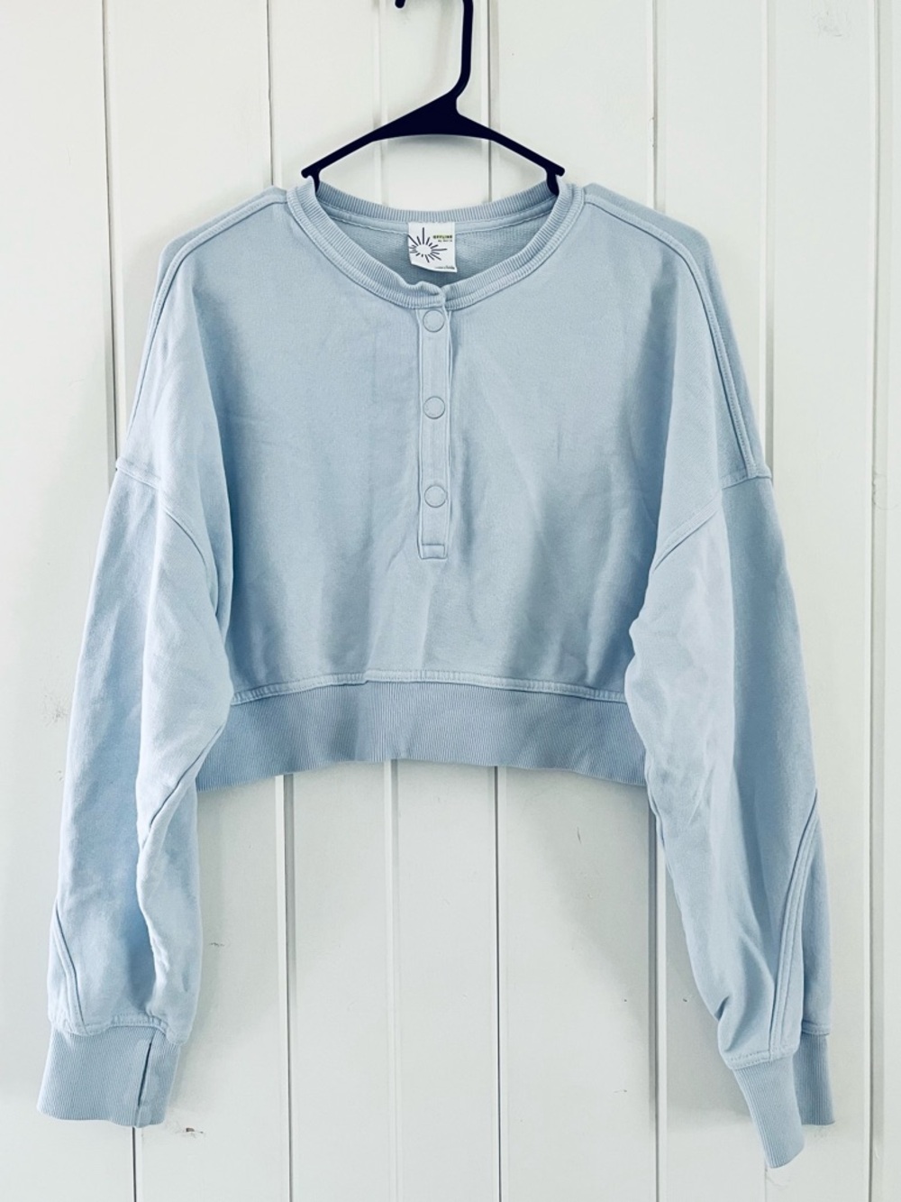 Aerie Light Blue Cropped Henley Sweatshirt, Sz S (P2P 22”)